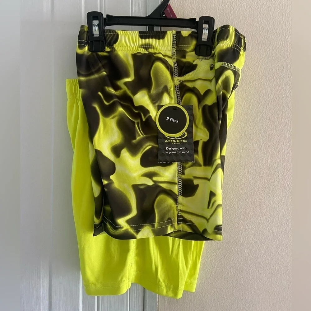 Boys Athletic Shorts 2 pack Size Small 6-7  DriWorks‎ Bright Colored Shorts